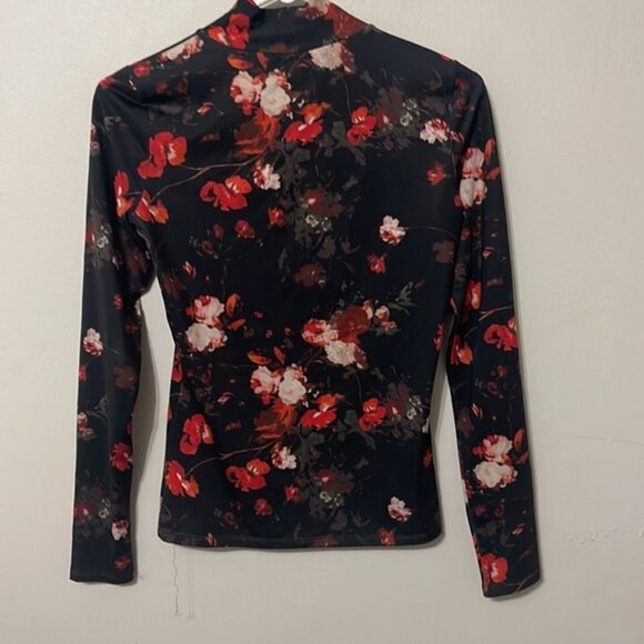 Aritzia Wilfred Cheval Floral Turtleneck Size Xs - Picture 3 of 4
